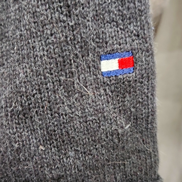 Men's Tommy Hilfiger Sweater L Charcoal - Picture 4 of 4